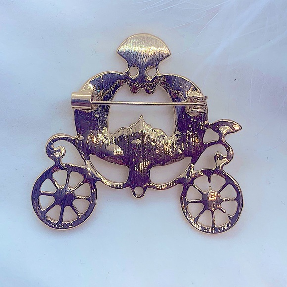 Pumpkin Corsage Brooch - Picture 2 of 3